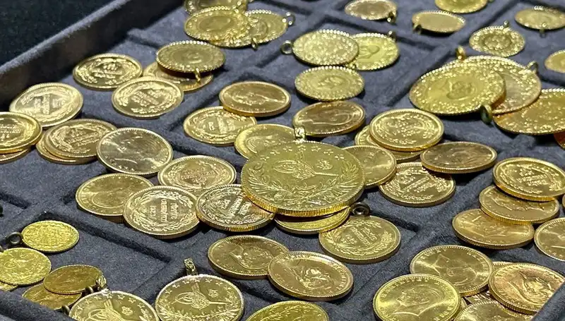 Hafta Sonu Altın Fiyatları: Yükseliş Mi Başladı, Düşüş Mü Geliyor?