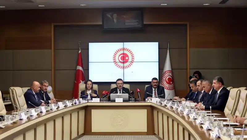 Meclis, Kartalkaya Yangın Faciasını Araştırıyor: Valinin "Ağlama" Sözü Tartışma Yarattı