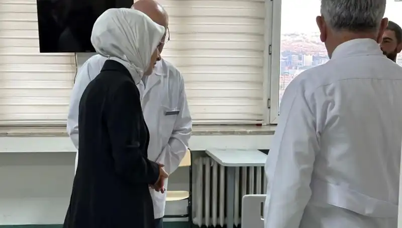 Bakan Göktaş, Metan Gazından Etkilenen Askerlerin Yanında!