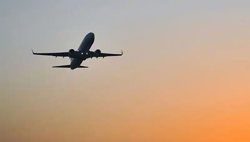 İstanbul'a Dönüş: THY ve Pegasus Uçuşları Yeniden Başlıyor!