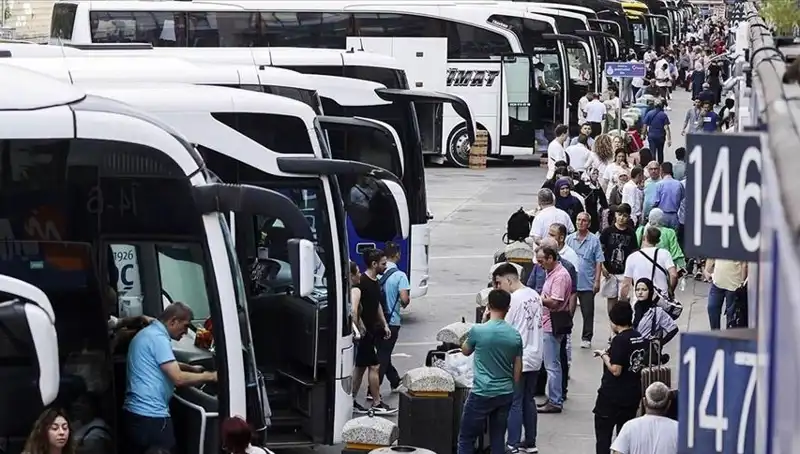İstanbul'u Terke Edenlerin Sayısı Geçen Yıl Rekor Kırdı