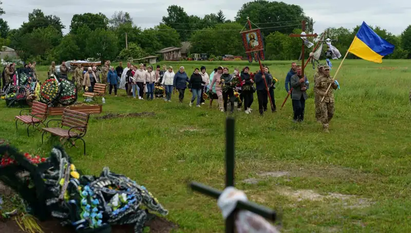 Ukrayna'da Savaşan İngiliz Askerin Ölümü, Uluslararası Tepkileri Tetikledi