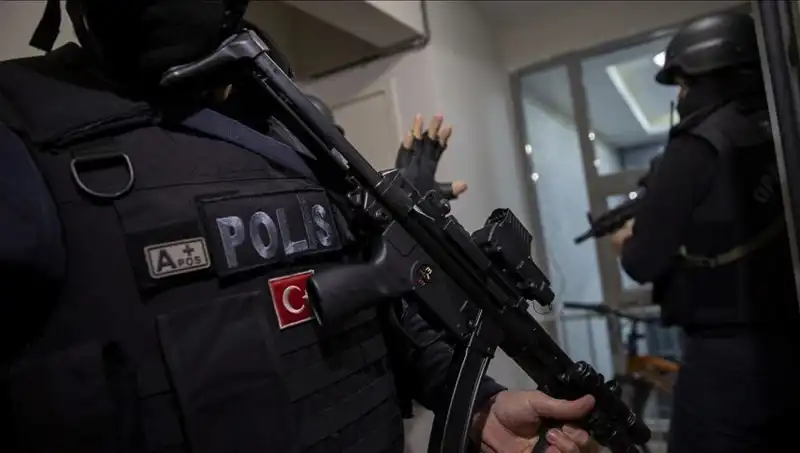 Samsun'da Uyuşturucu Operasyonu: 3.962 Sentetik Hap Ele Geçirildi!