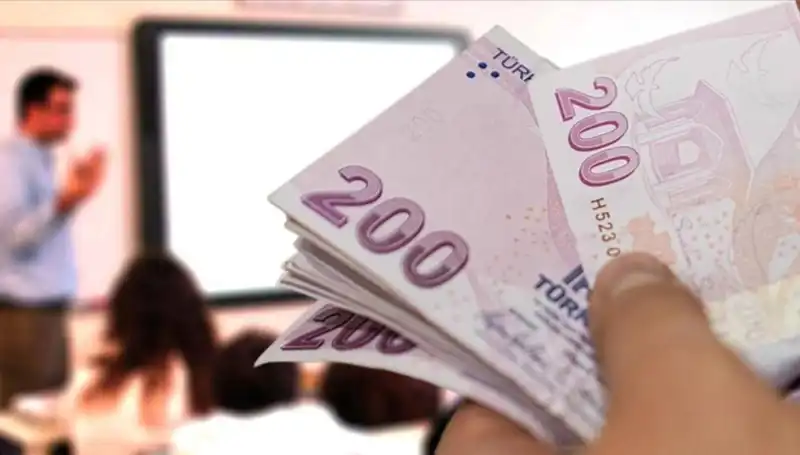 2025'te Öğretmen Maaşları Ne Kadar Olacak? Uzmanlar Değerlendiriyor