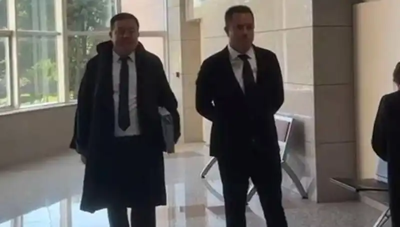 Yasa Dışı Bahis Reklamı İddiası: Acun Ilıcalı'nın Mahkeme Süreci Ne Fazla Çekici?