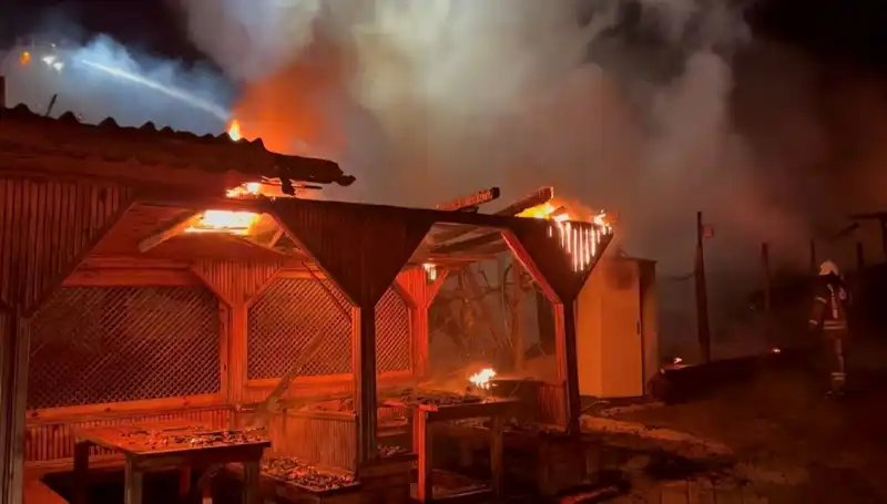 Şile'de Gözleme Restoranları Yangınla Küller İçinde Kaldı