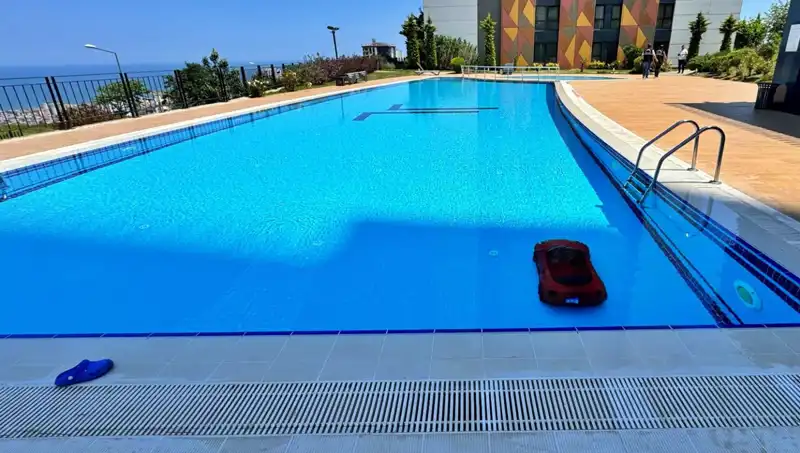 Samsun'da Akülü Araba Faciası: 4 Yaşındaki Çocuk Havuzda Can Pazarı Verdi