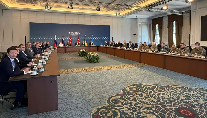 İstanbul'da Barış Zirvesi: Putin ve Trump Arasındaki Taktiksel Oyun
