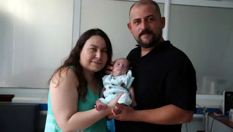 800 Gram Doğdu: Hayatla Mücadele Eden Bebek 5 Aylık Oldu