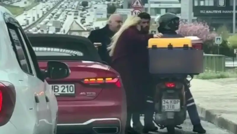 D-100'de Silahlı Tartışma: Motokuryeye Neler Oldu?