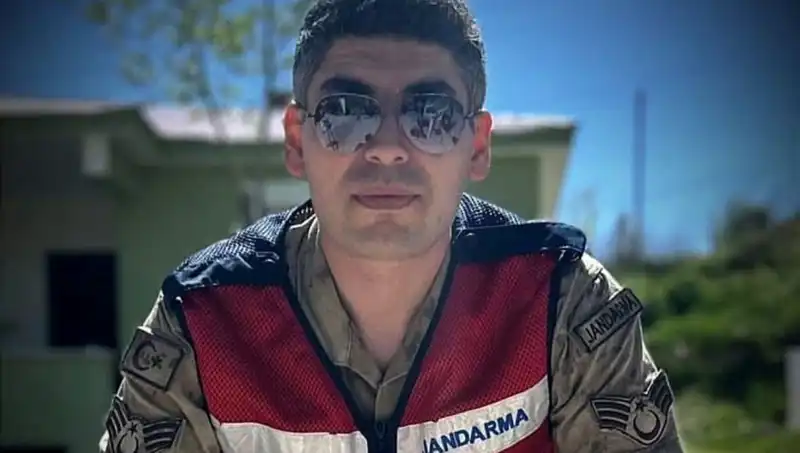 Kadir Astsubay Halı Saha Maçına Gitti, Hayatını Kaybetti!