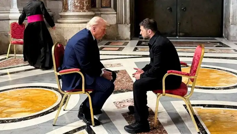 Zelenski'den Trump'a Övgü: "En İyi Görüşmemiz Vatikan'da Gerçekleşti"