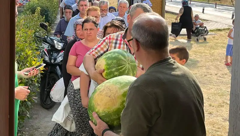 Hasat Sezonu Savaşına Hazır Geleneksel Bedava Dağıtımın Perde Arkası