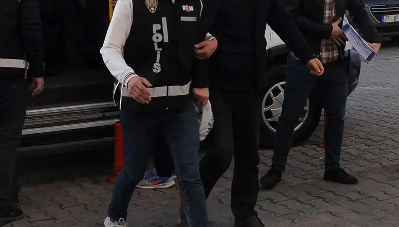Samsun'da Uyuşturucu Operasyonu: İki Kişi Yakalandı, Suç Şebekesine Darbe!
