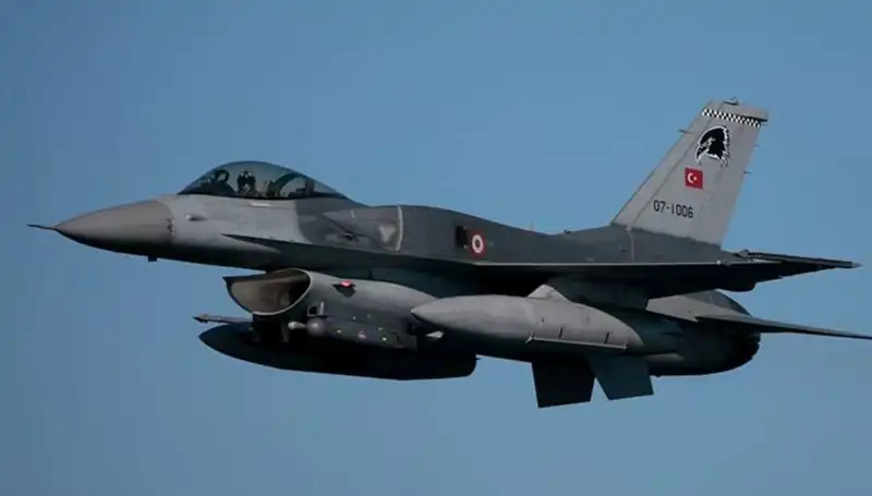DMM'den Türk Jetlerinin İsrail'i Koruma İddialarına Cevap Geldi
