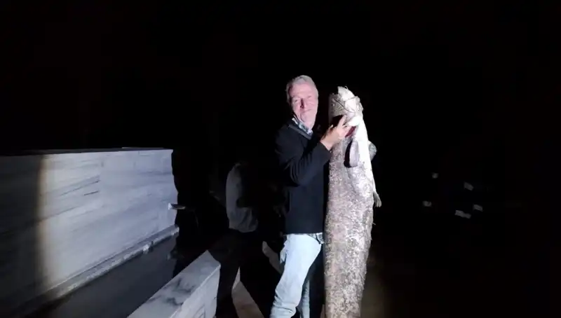 Barajda Yakalanan Dev Balık, 40 Kiloyla Avcıları Şaşırttı!