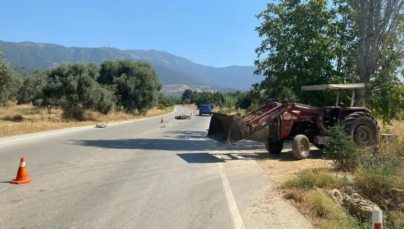 İzmir'de Motosiklet Kazası: Ağır Yaralı Sürücünün Durumu Ciddi