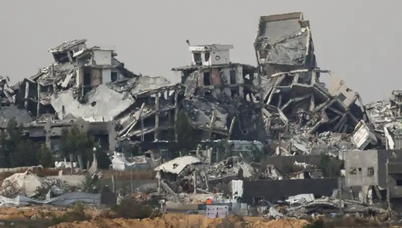 İsrail'in Gazze Saldırıları: 24 Saatte 153 Filistinli Hayatını Kaybetti