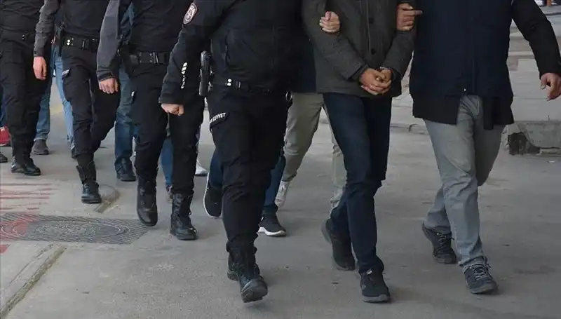 Kocaeli'de Fuhuş Baskınında 3 Kişi Tutuklandı: Şok Edici Detaylar!